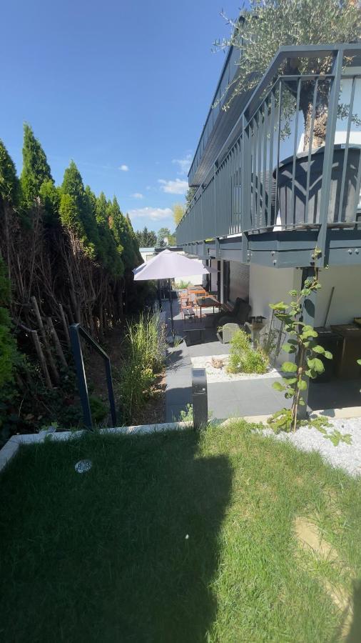 Rosmarin - Kuschelige Fewo - Romantik & Entspannung Im Whirlpool Auf Privater Terrasse, Ruhe & Hund Willkommen - By Ferienwohnenamsee - اوبرلنغن المظهر الخارجي الصورة